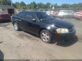  Salvage Dodge Avenger