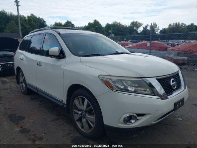  Salvage Nissan Pathfinder