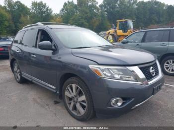  Salvage Nissan Pathfinder