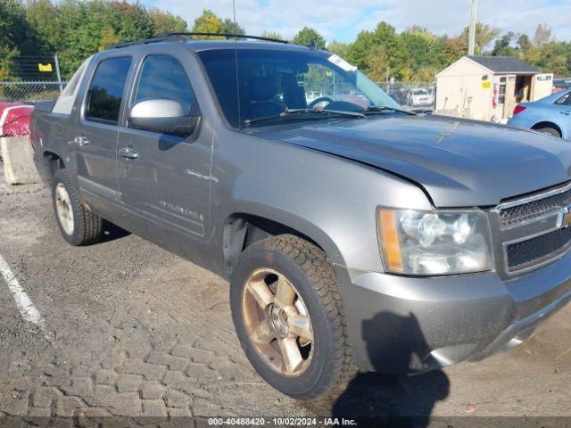  Salvage Chevrolet Avalanche 1500