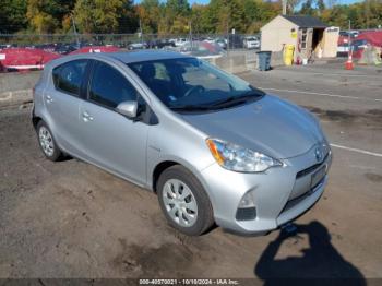  Salvage Toyota Prius c