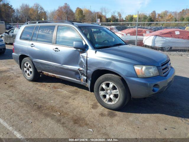  Salvage Toyota Highlander