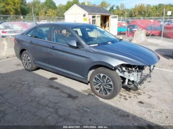  Salvage Volkswagen Jetta