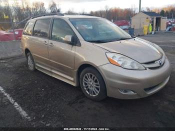  Salvage Toyota Sienna