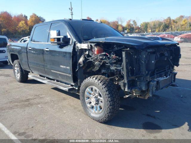  Salvage Chevrolet Silverado 2500