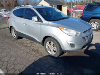  Salvage Hyundai TUCSON