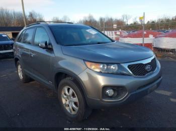  Salvage Kia Sorento