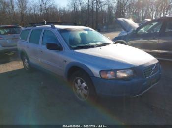  Salvage Volvo V70