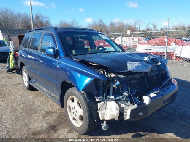  Salvage Toyota Highlander