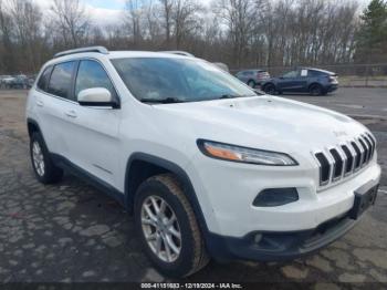  Salvage Jeep Cherokee