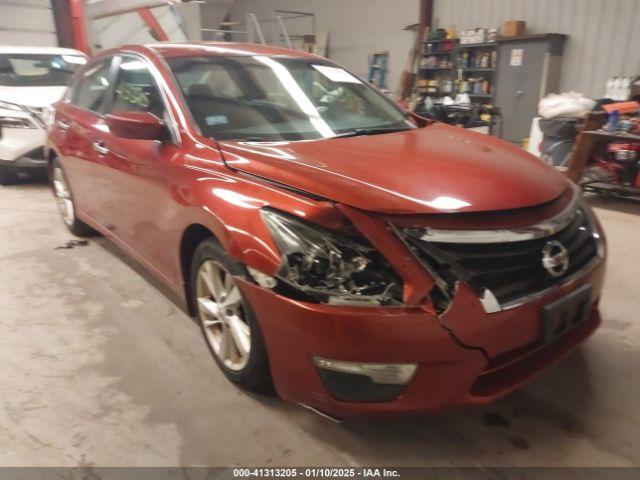  Salvage Nissan Altima