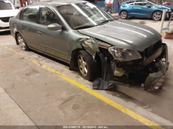  Salvage Nissan Altima