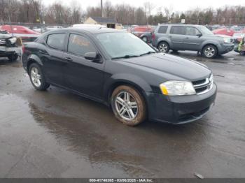  Salvage Dodge Avenger