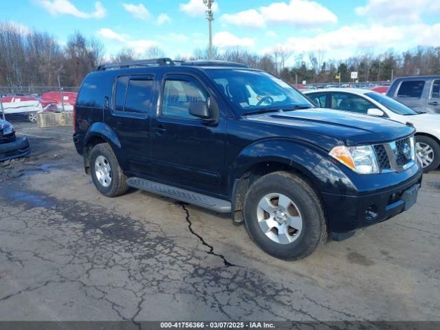  Salvage Nissan Pathfinder