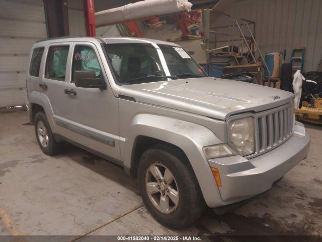  Salvage Jeep Liberty