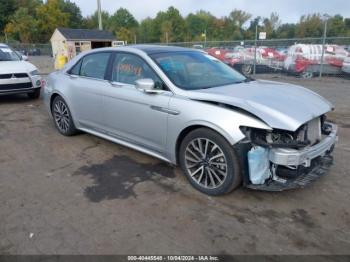  Salvage Lincoln Continental