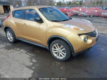  Salvage Nissan JUKE