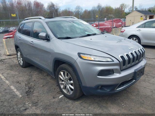  Salvage Jeep Cherokee