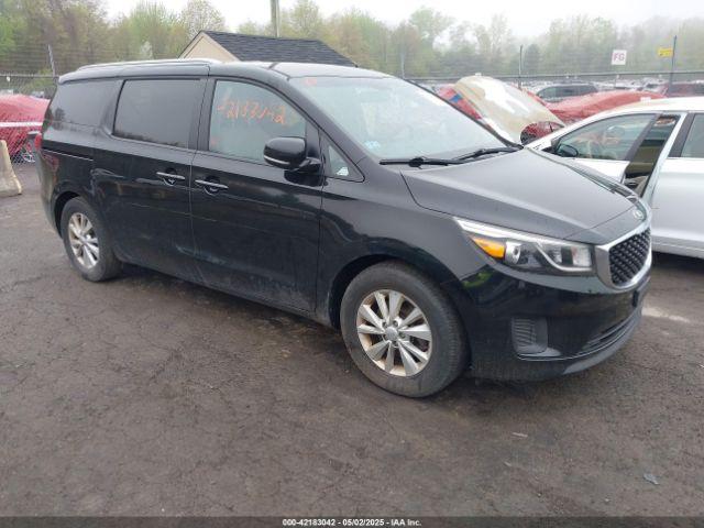  Salvage Kia Sedona