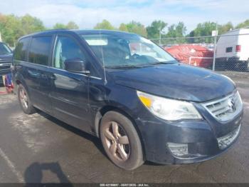  Salvage Volkswagen Routan