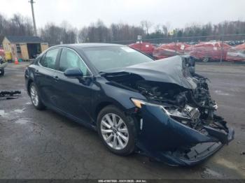 Salvage Toyota Camry