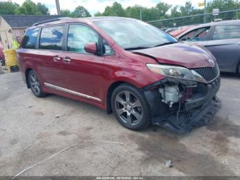  Salvage Toyota Sienna