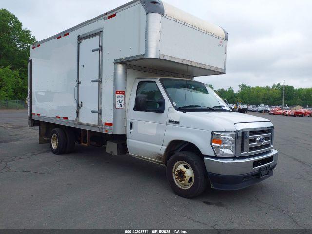  Salvage Ford E-450
