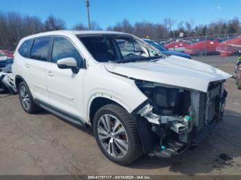  Salvage Subaru Ascent