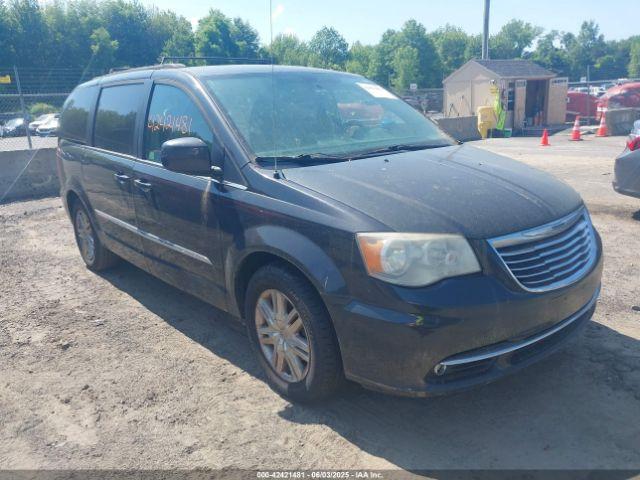  Salvage Chrysler Town & Country