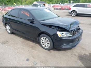  Salvage Volkswagen Jetta