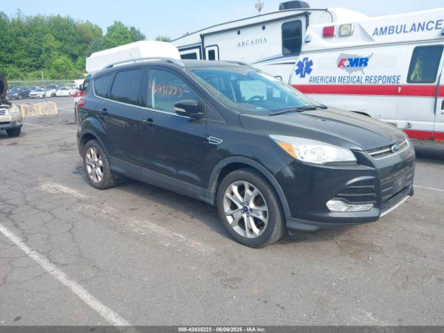  Salvage Ford Escape