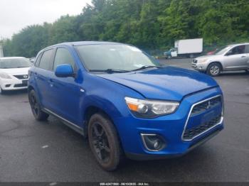  Salvage Mitsubishi Outlander