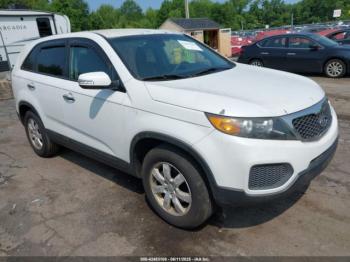  Salvage Kia Sorento
