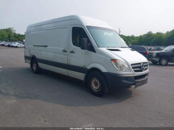  Salvage Mercedes-Benz Sprinter 2500