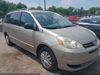  Salvage Toyota Sienna