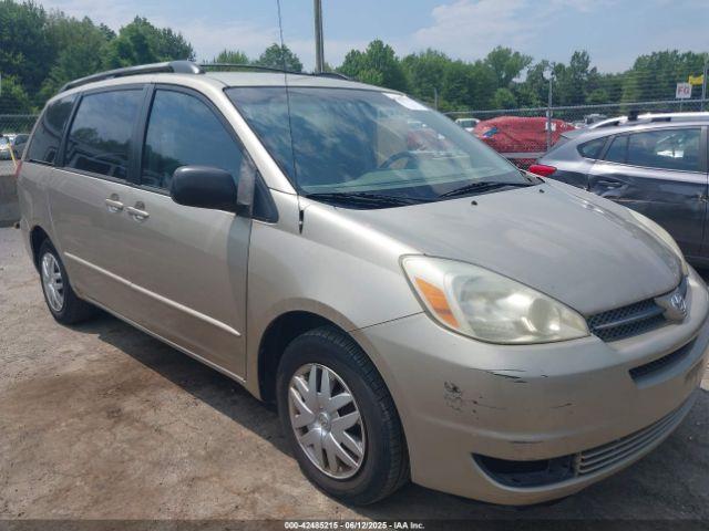  Salvage Toyota Sienna