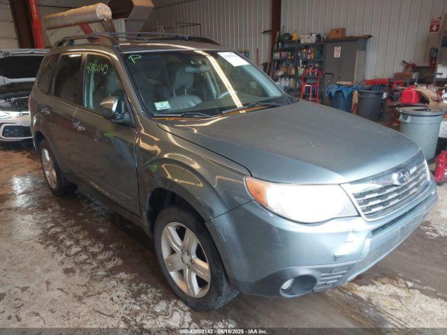  Salvage Subaru Forester