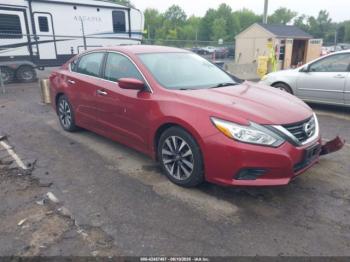  Salvage Nissan Altima