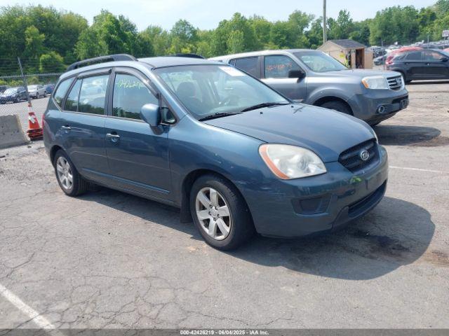  Salvage Kia Rondo