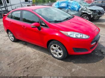  Salvage Ford Fiesta