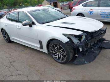  Salvage Kia Stinger