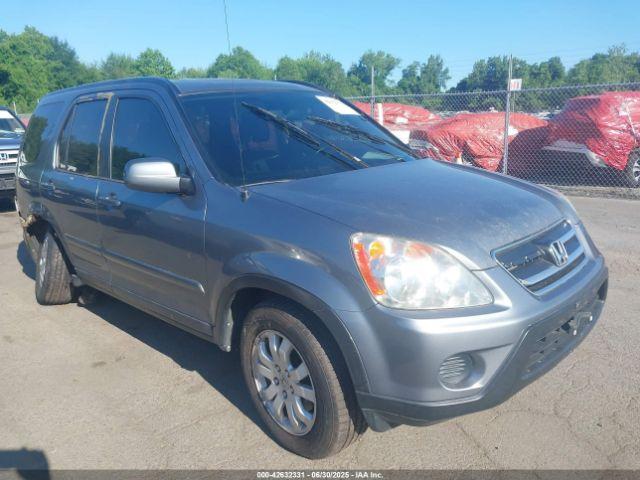  Salvage Honda CR-V