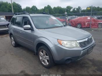  Salvage Subaru Forester