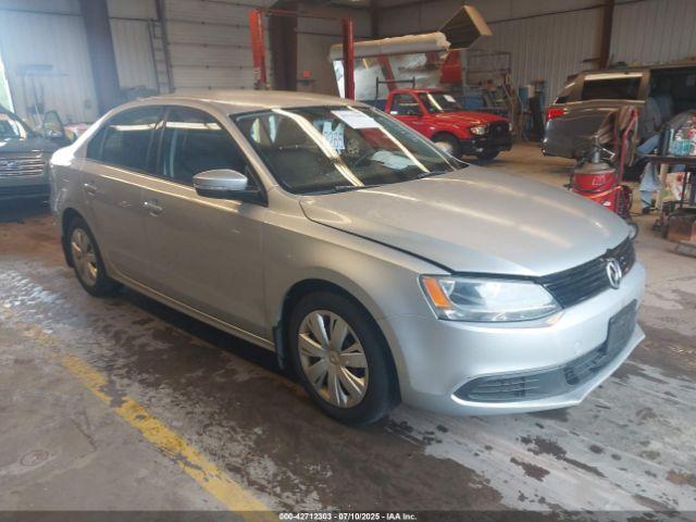  Salvage Volkswagen Jetta