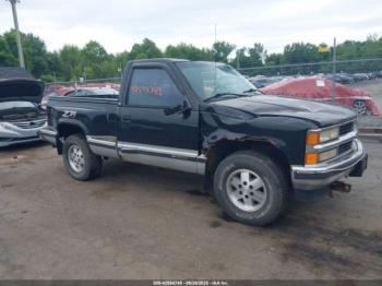  Salvage Chevrolet Gmt