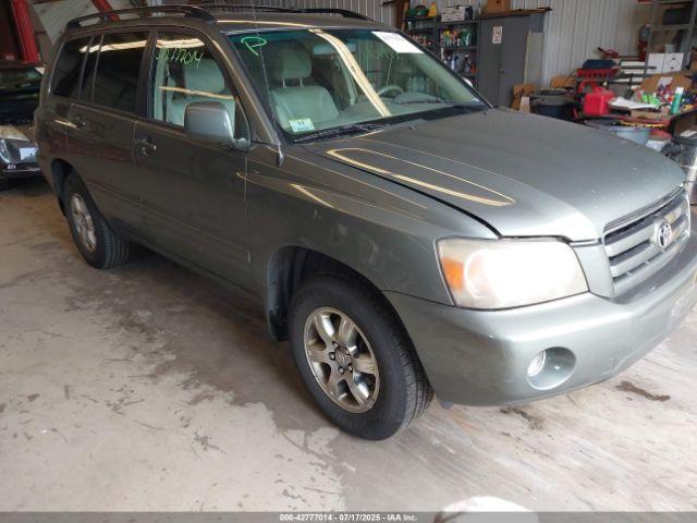  Salvage Toyota Highlander