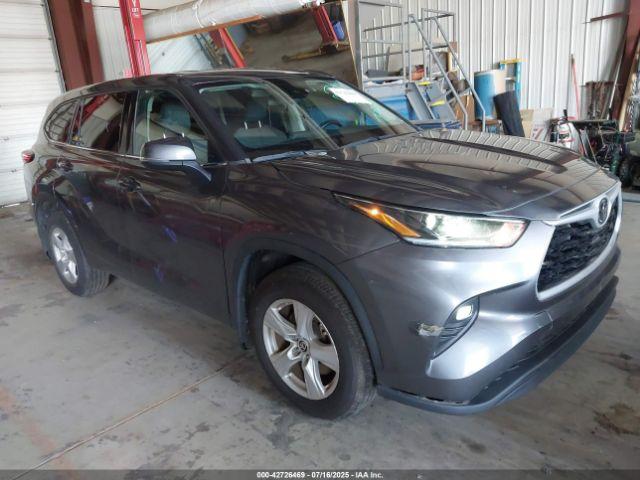  Salvage Toyota Highlander