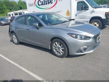  Salvage Mazda Mazda3