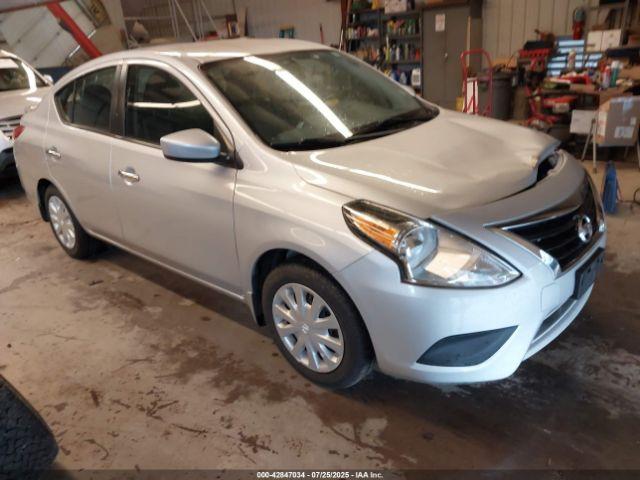 Salvage Nissan Versa