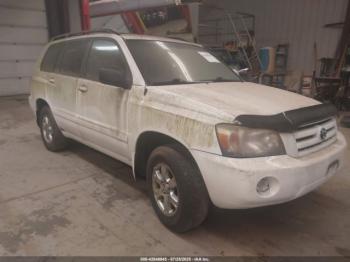  Salvage Toyota Highlander